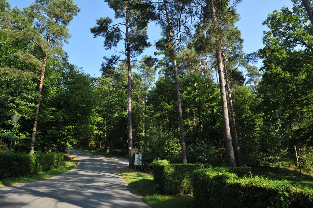 Village De Vacances De Vencimont ヴォンエッシュ エクステリア 写真