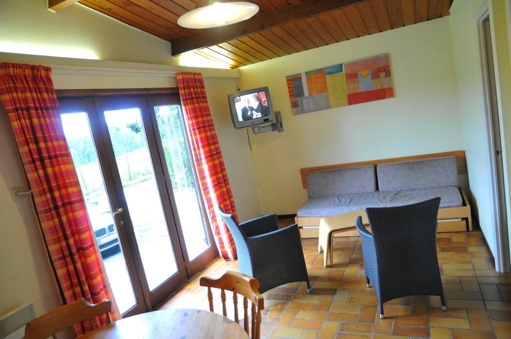 Village De Vacances De Vencimont ヴォンエッシュ 部屋 写真